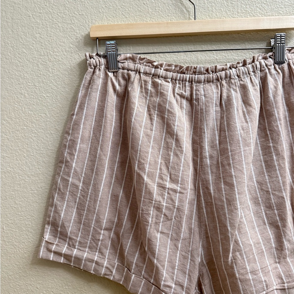 CJLA Striped Shorts • size medium - Picture 5 of 6
